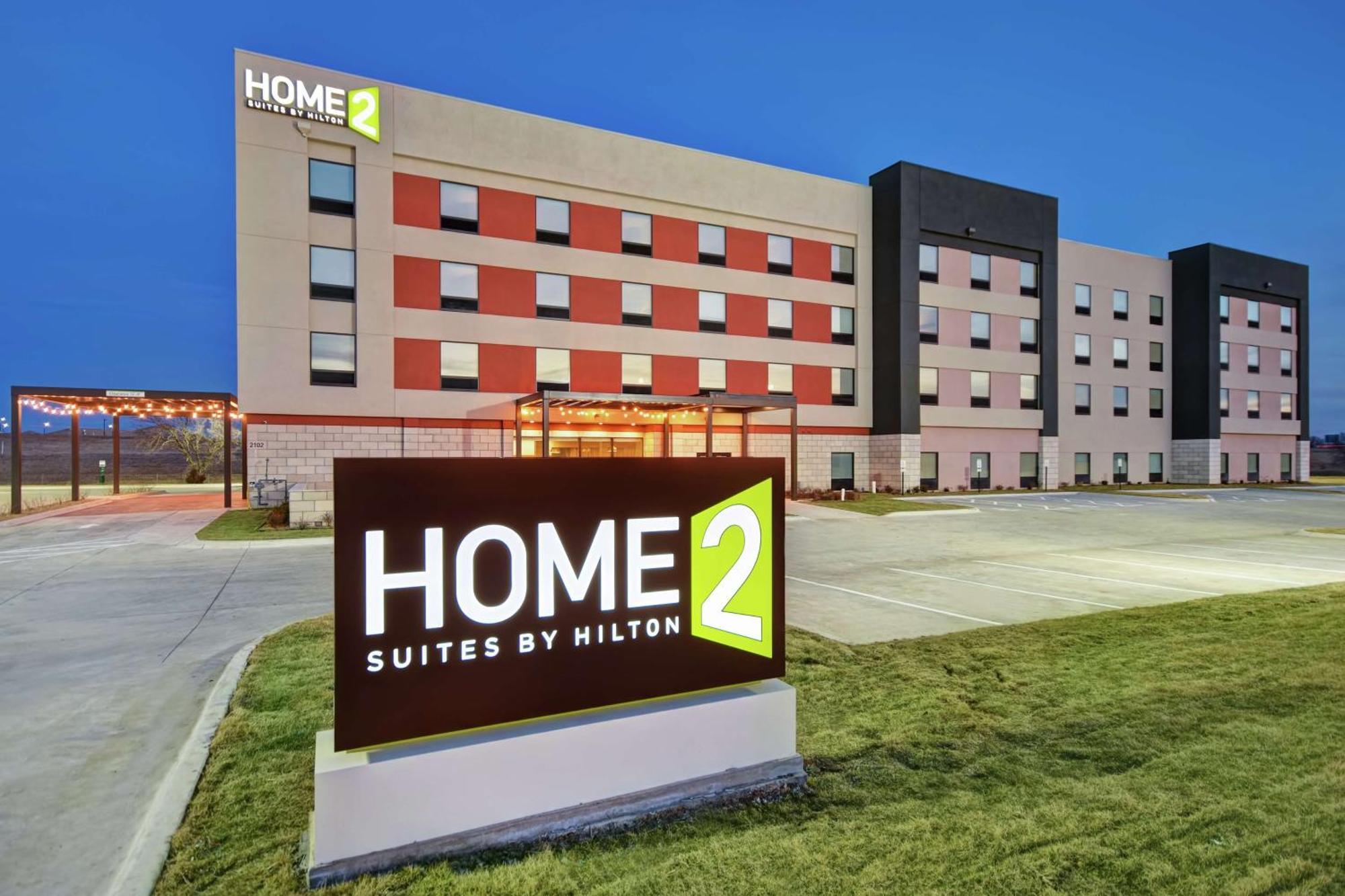 Hotel Home2 By Hilton Northeast Wichita